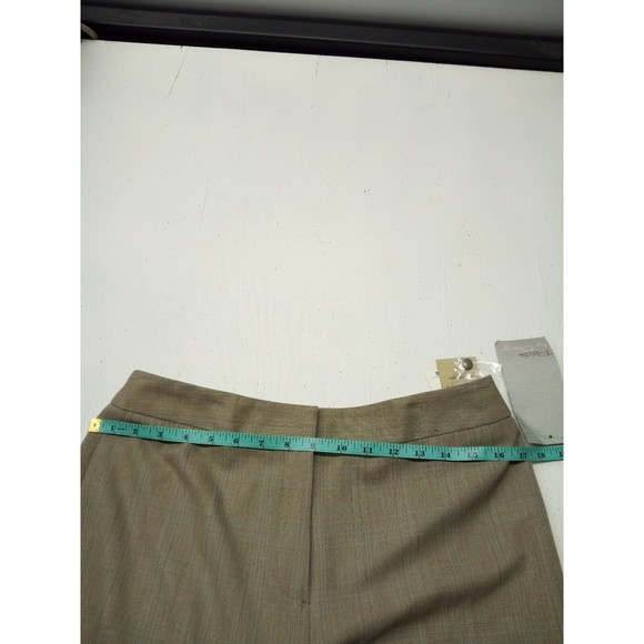 Rafaella Womens Classic Fit 2 Way Stretch Size 10P Color Putty - Picture 3 of 5